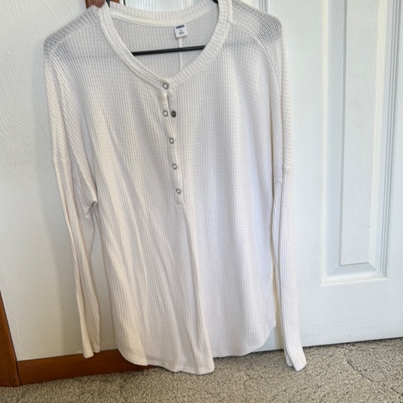 Old Navy Tops - Waffle Long Sleeve Shirt